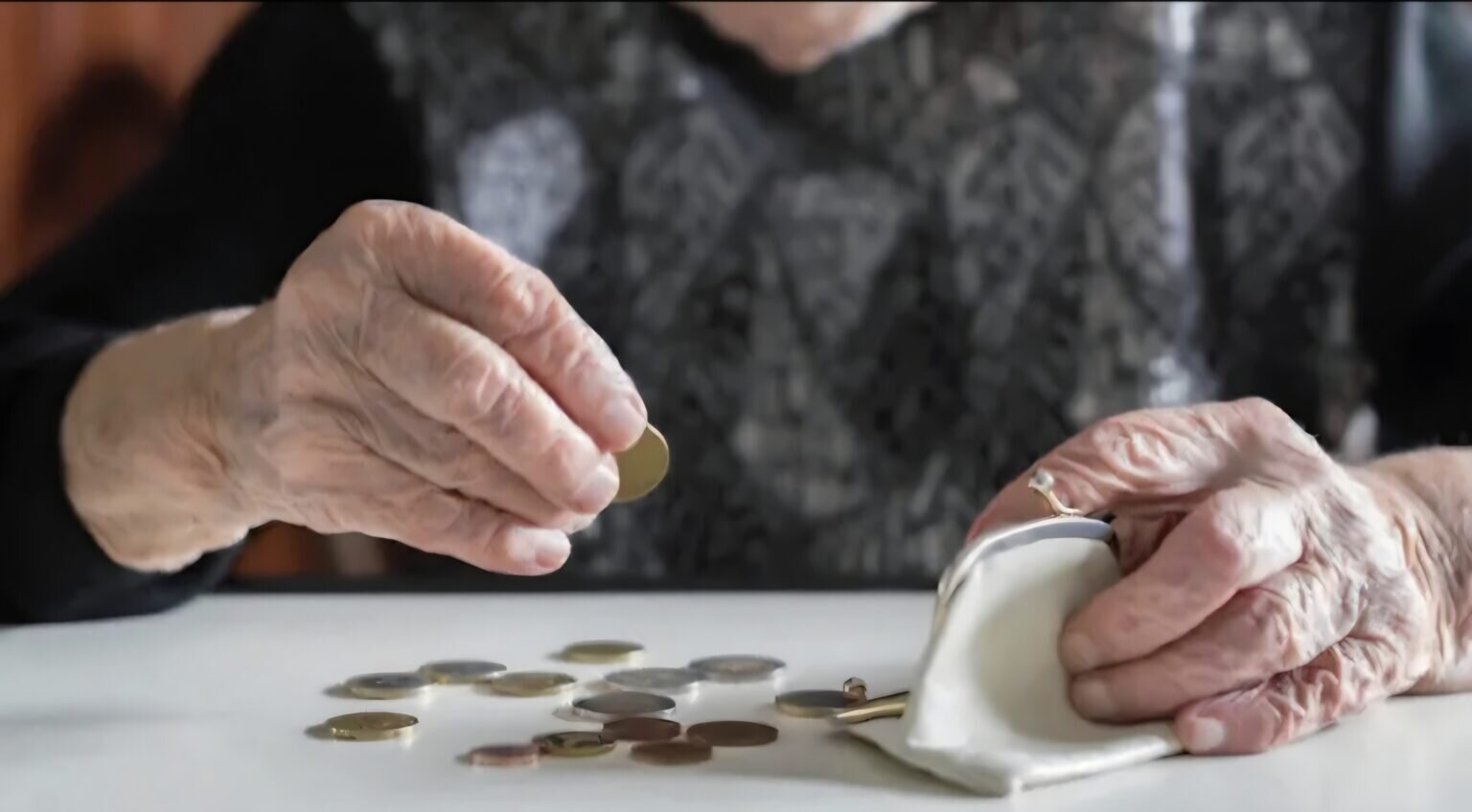 შეღავათი შეეხება 1 685 პირს – რა იცვლება კანონში პენსიონერებისა და მათი მემკვიდრეებისთვის?